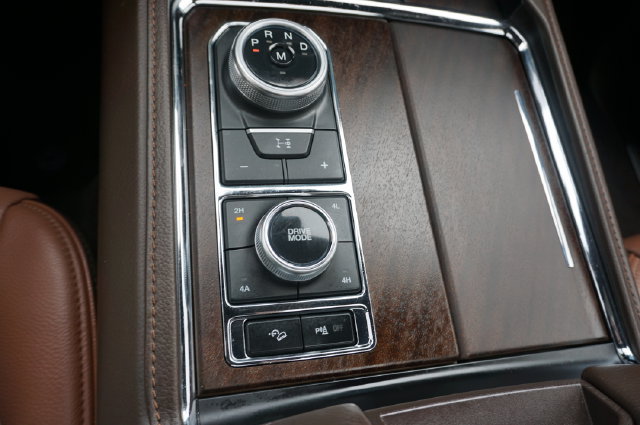 Certified 2024 Ford Expedition Max King Ranch AWD/4WD image 9