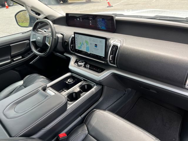 Certified 2025 Ford Expedition Max Platinum AWD/4WD image 49