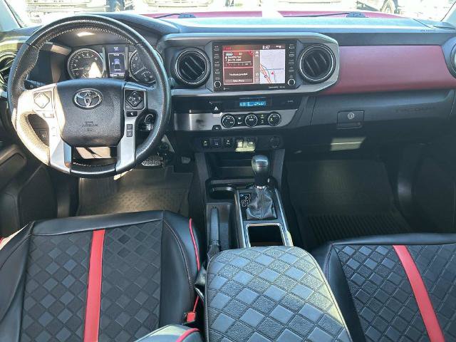 Used 2022 Toyota Tacoma SR5 RWD image 12