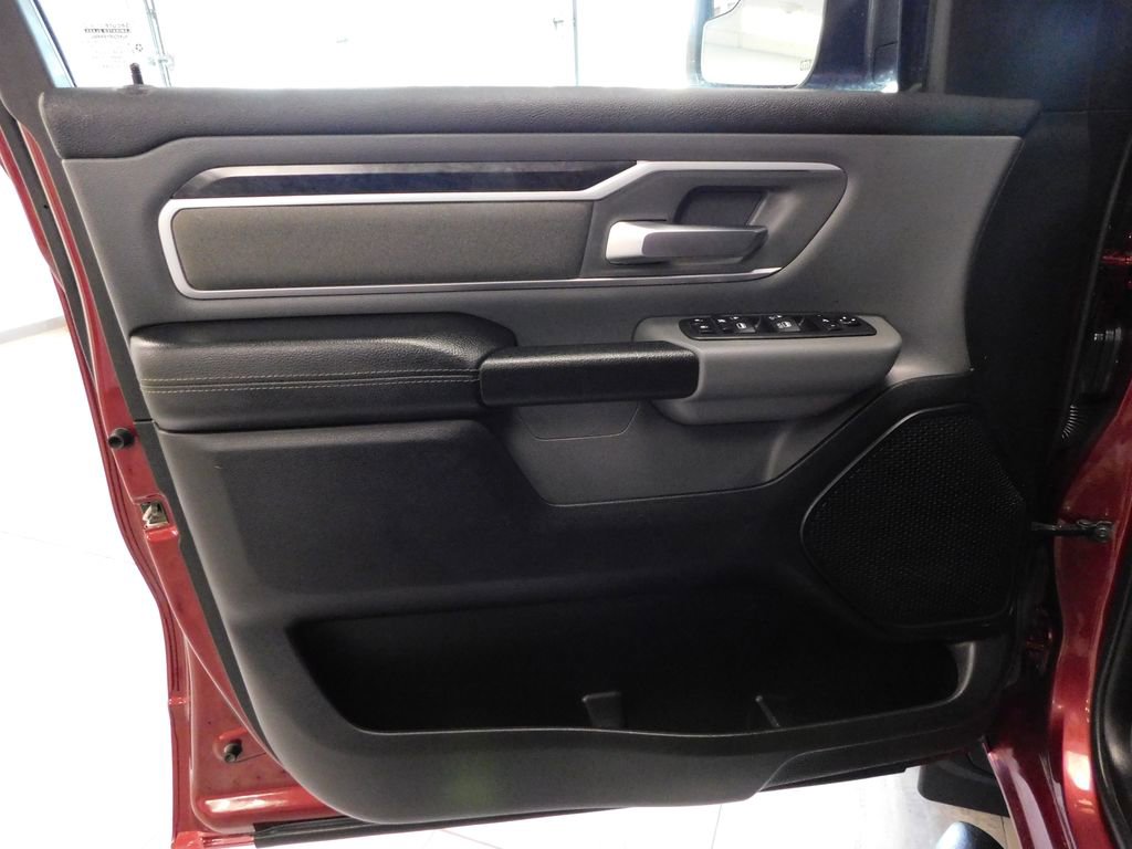 Used 2020 RAM 1500 Big Horn AWD/4WD image 12