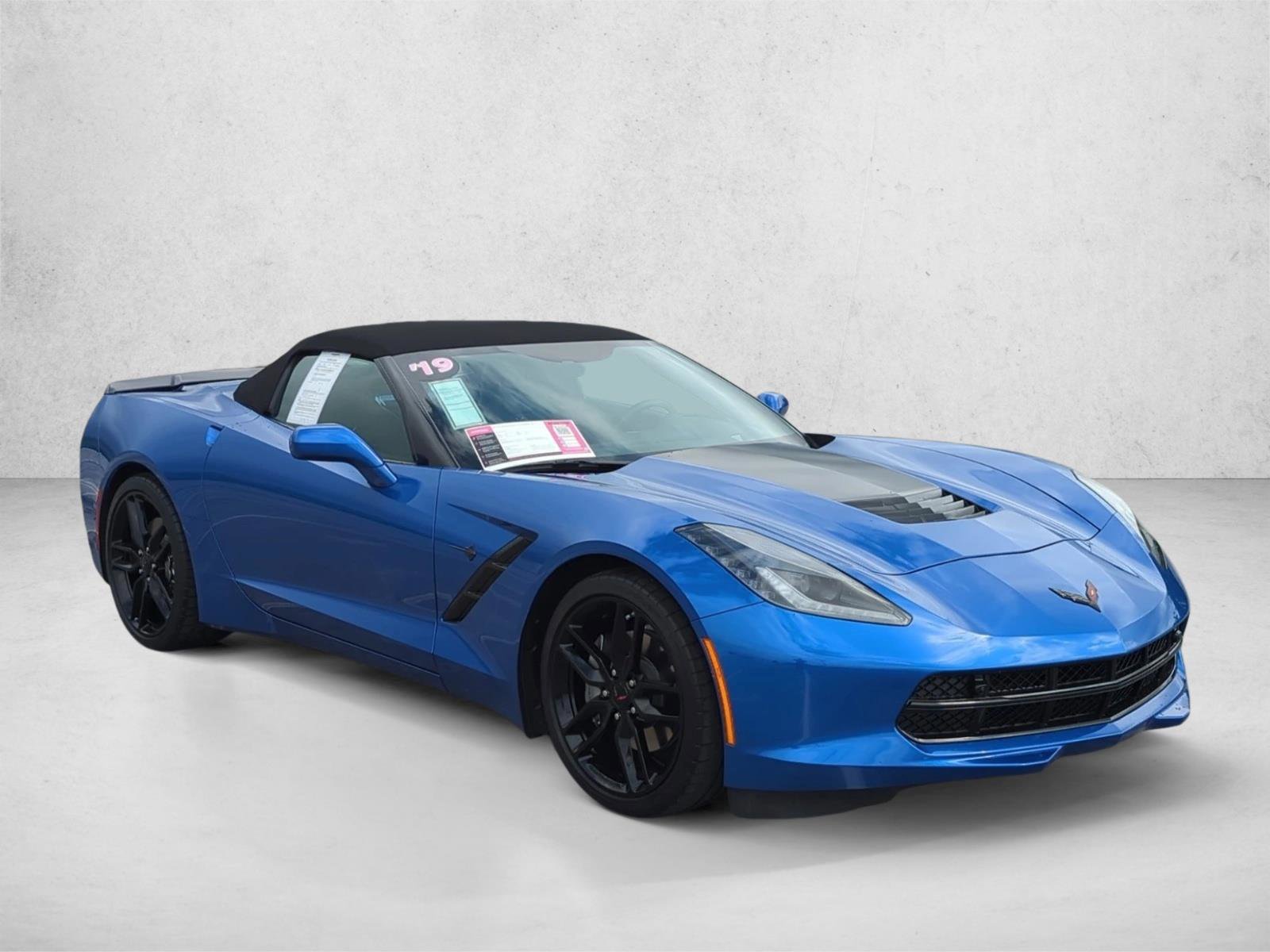 Used 2019 Chevrolet Corvette Stingray Convertible w/ 2LT Preferred Equipment Group RWD image 3