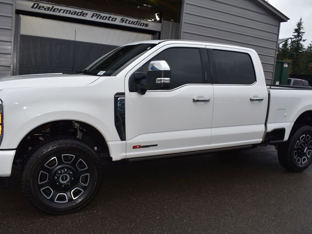 Certified 2024 Ford F350 Platinum w/ FX4 Off-Road Package image 7