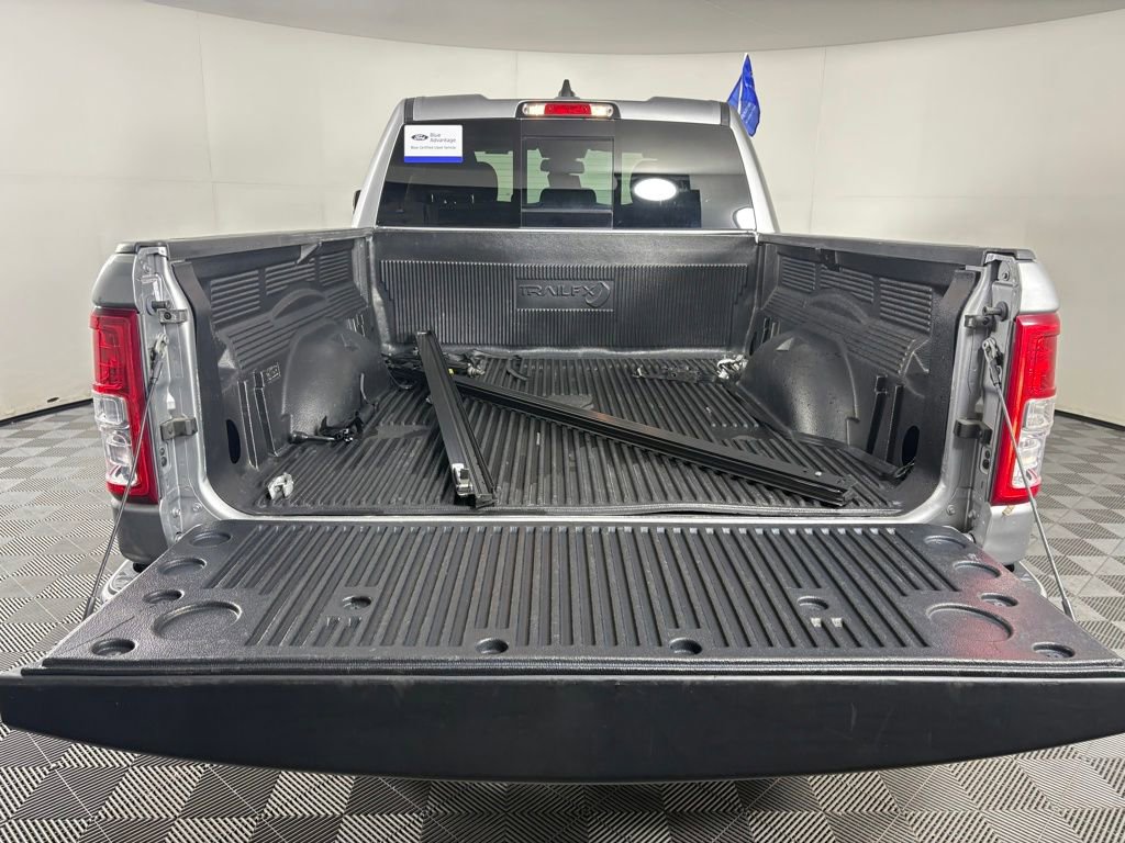 Used 2019 RAM 1500 Big Horn RWD image 29