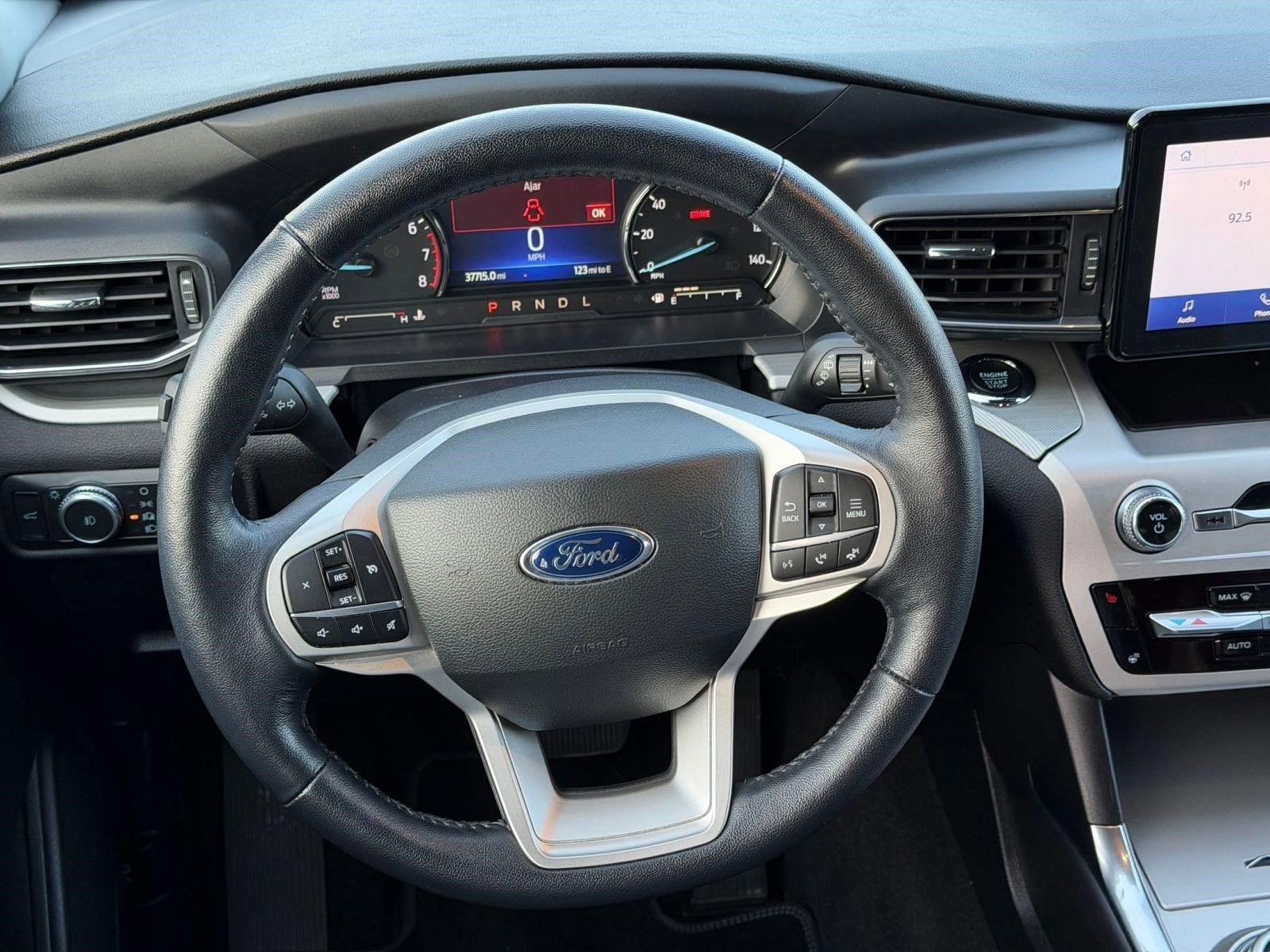 Certified 2022 Ford Explorer XLT w/ Equipment Group 202A image 15