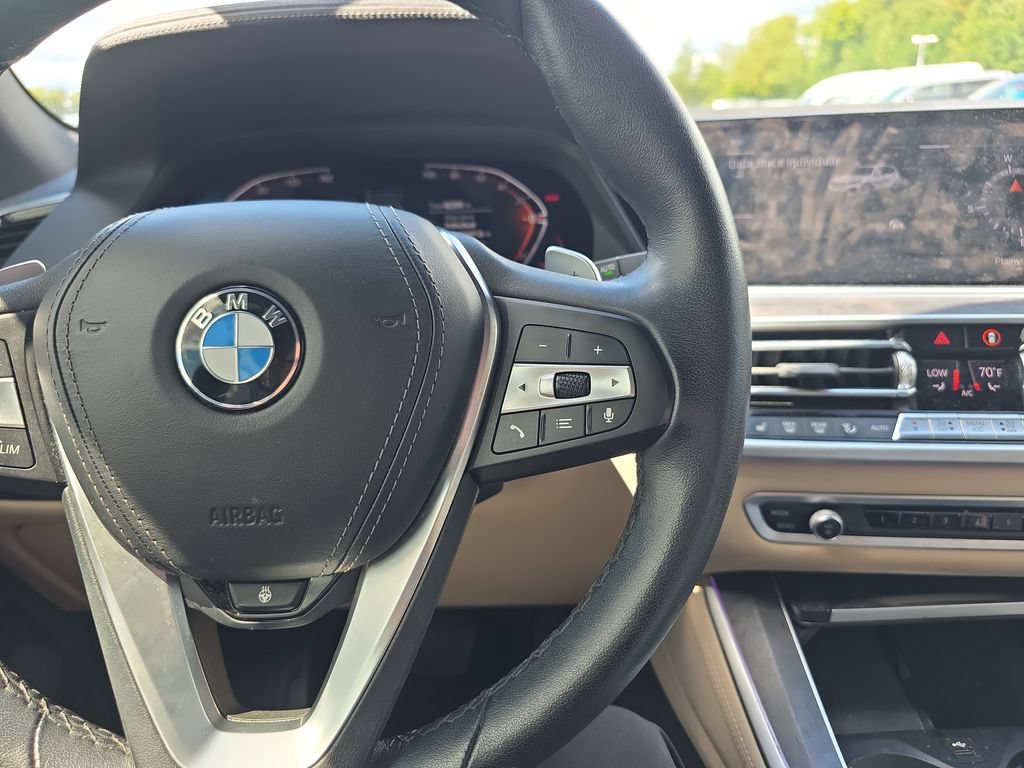 Used 2022 BMW X5 xDrive40i w/ Premium Package AWD/4WD image 29