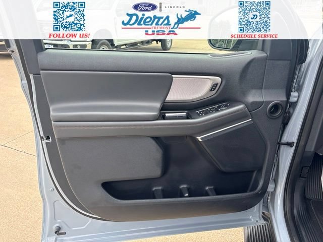 Certified 2025 Ford Expedition Active AWD/4WD image 12