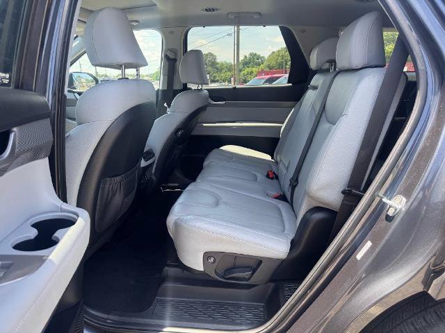 Used 2022 Hyundai Palisade SEL w/ 8P Bench Seat Package AWD/4WD image 11
