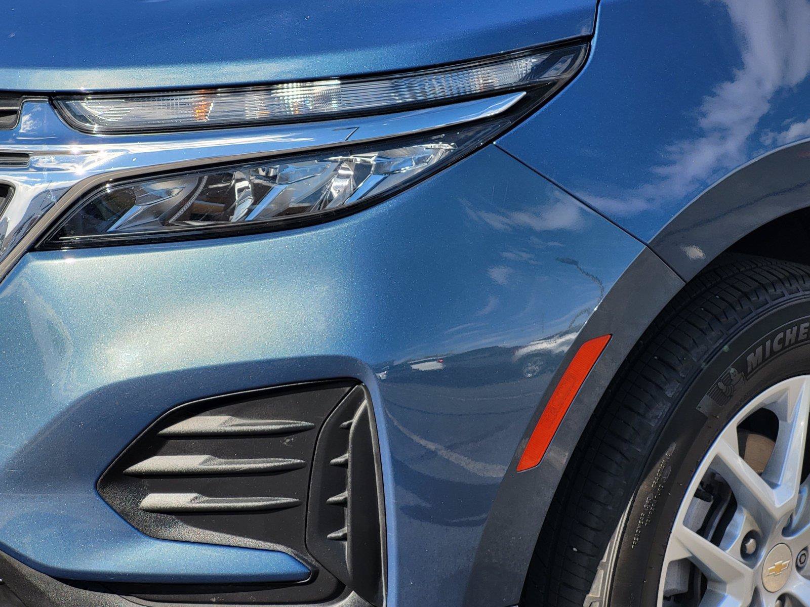 Used 2024 Chevrolet Equinox LS w/ LS Convenience Package FWD image 9
