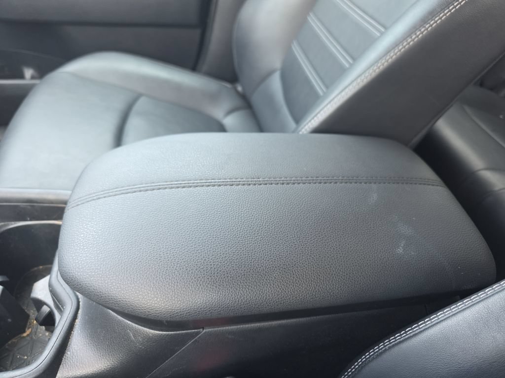 Used 2021 Toyota RAV4 XLE Premium AWD/4WD image 37