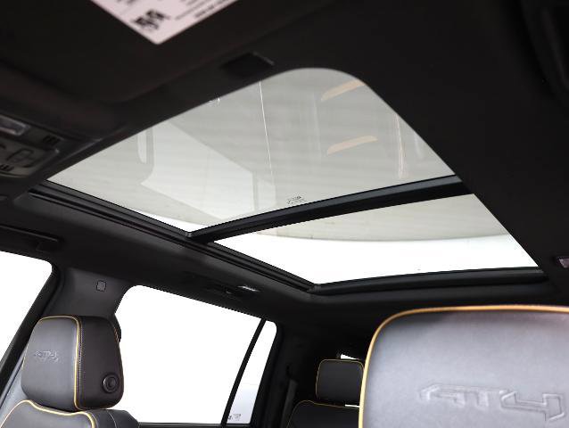 Used 2022 GMC Yukon XL AT4 w/ Technology Package image 20