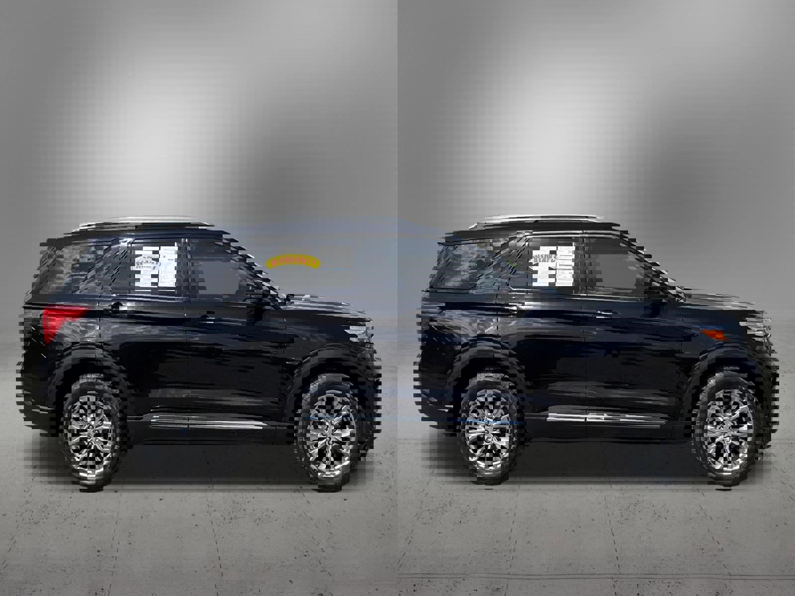 Certified 2023 Ford Explorer Limited w/ Limited Technology Package image 6