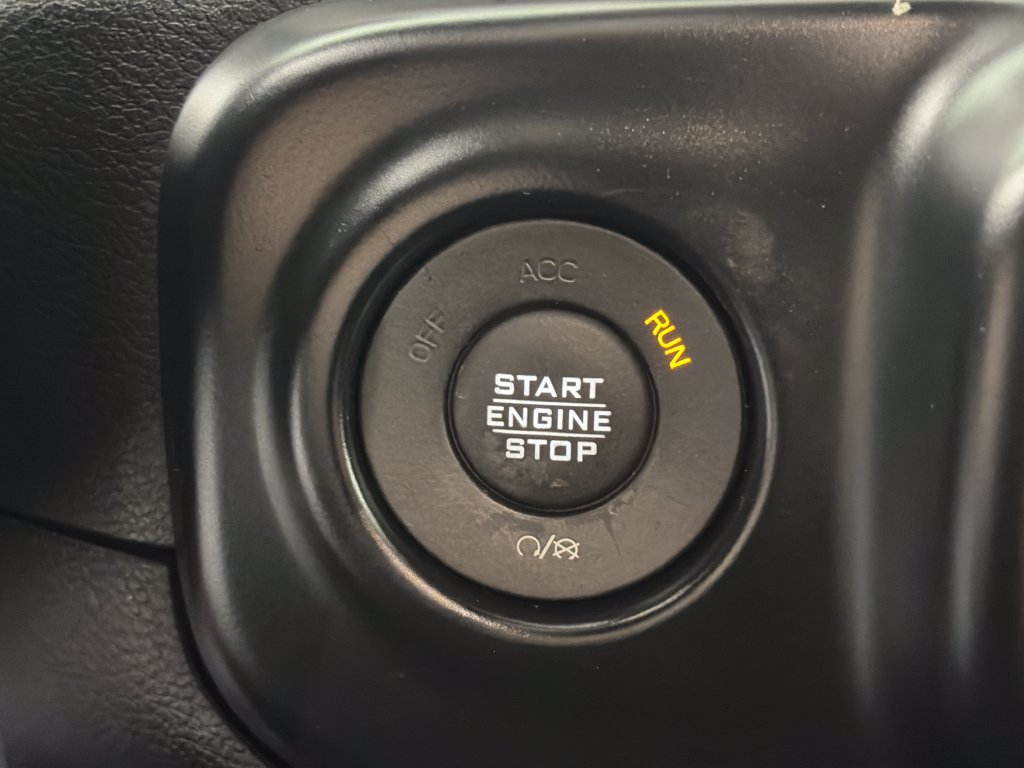 Used 2019 Jeep Wrangler Unlimited Sport AWD/4WD image 25