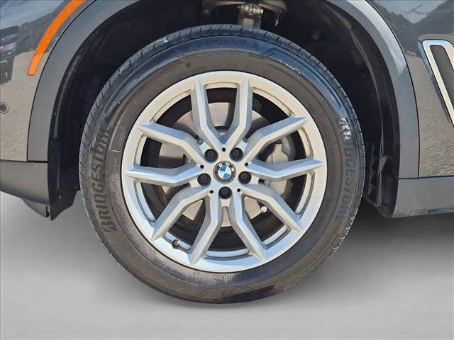 Used 2020 BMW X5 xDrive40i w/ Convenience Package AWD/4WD image 26