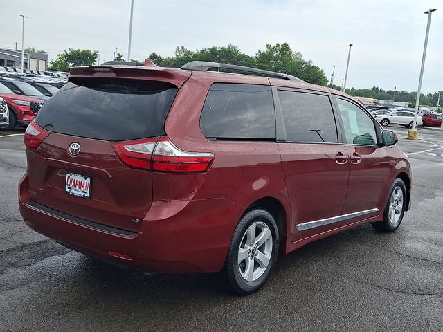 Used 2019 Toyota Sienna LE FWD image 6