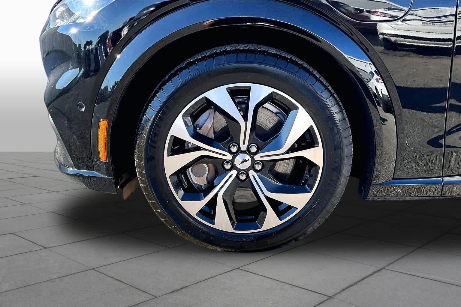 Certified 2023 Ford Mustang Mach-E Premium RWD image 9