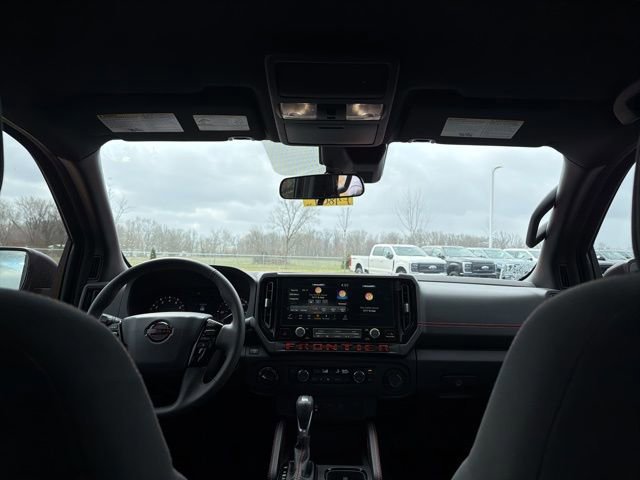 Used 2025 Nissan Frontier PRO-4X w/ Interior Protection Package image 16