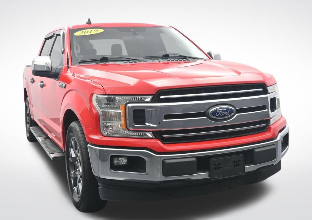 Certified 2019 Ford F150 XLT RWD image 3