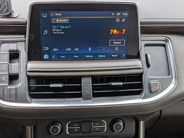 Used 2022 Chevrolet Tahoe Z71 w/ Luxury Package AWD/4WD image 13