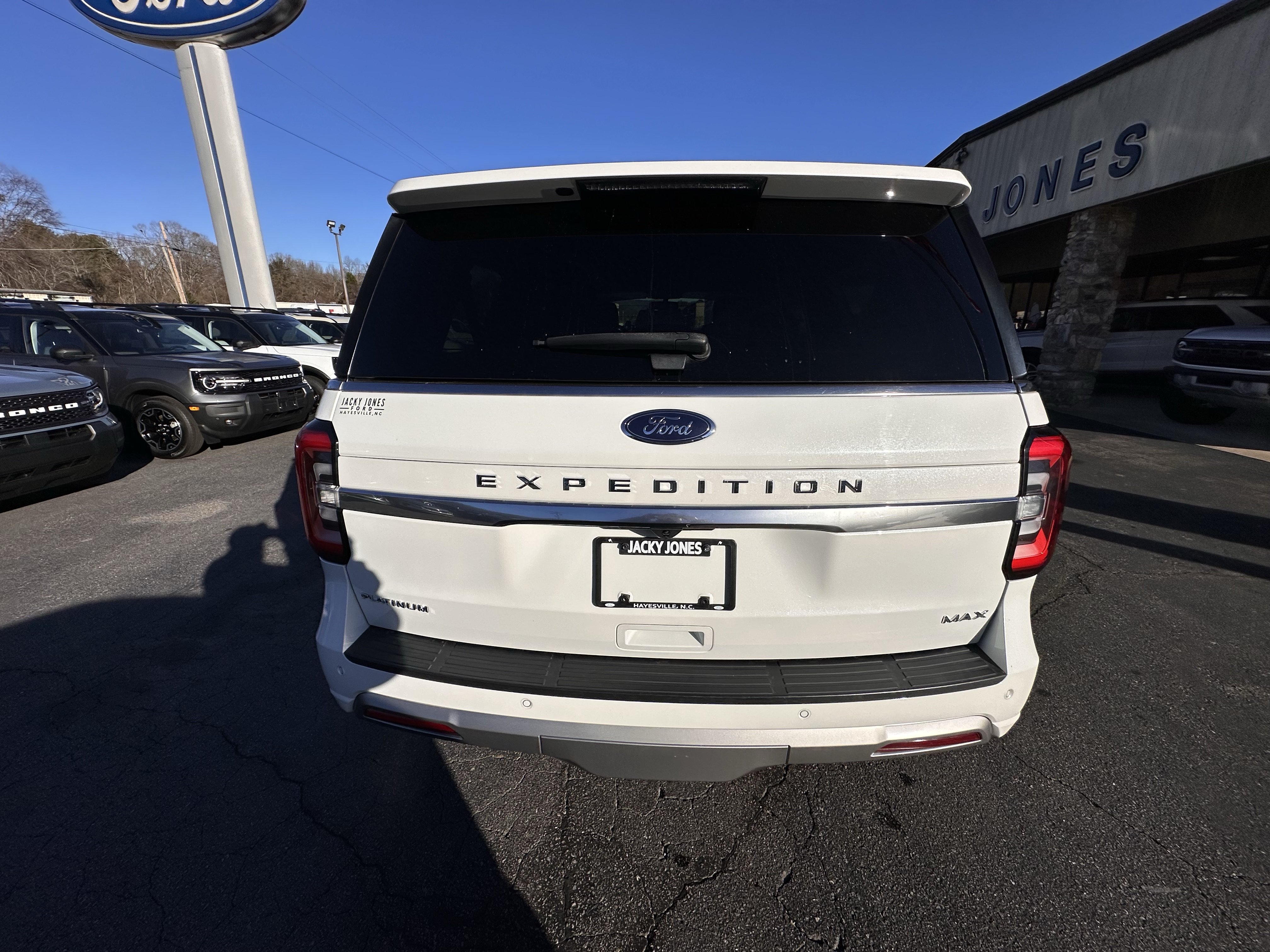 Certified 2022 Ford Expedition Max Platinum AWD/4WD image 7