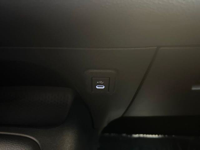 Used 2025 Toyota Corolla SE FWD image 32