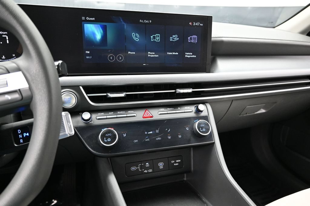 Used 2025 Hyundai Sonata SEL FWD image 37