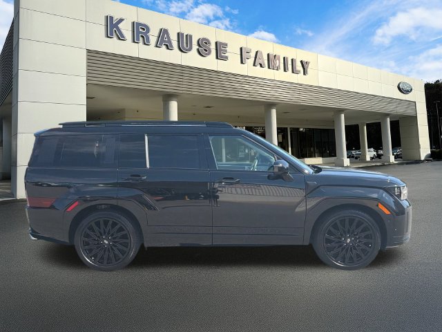 Used 2025 Hyundai Santa Fe Calligraphy AWD/4WD image 9
