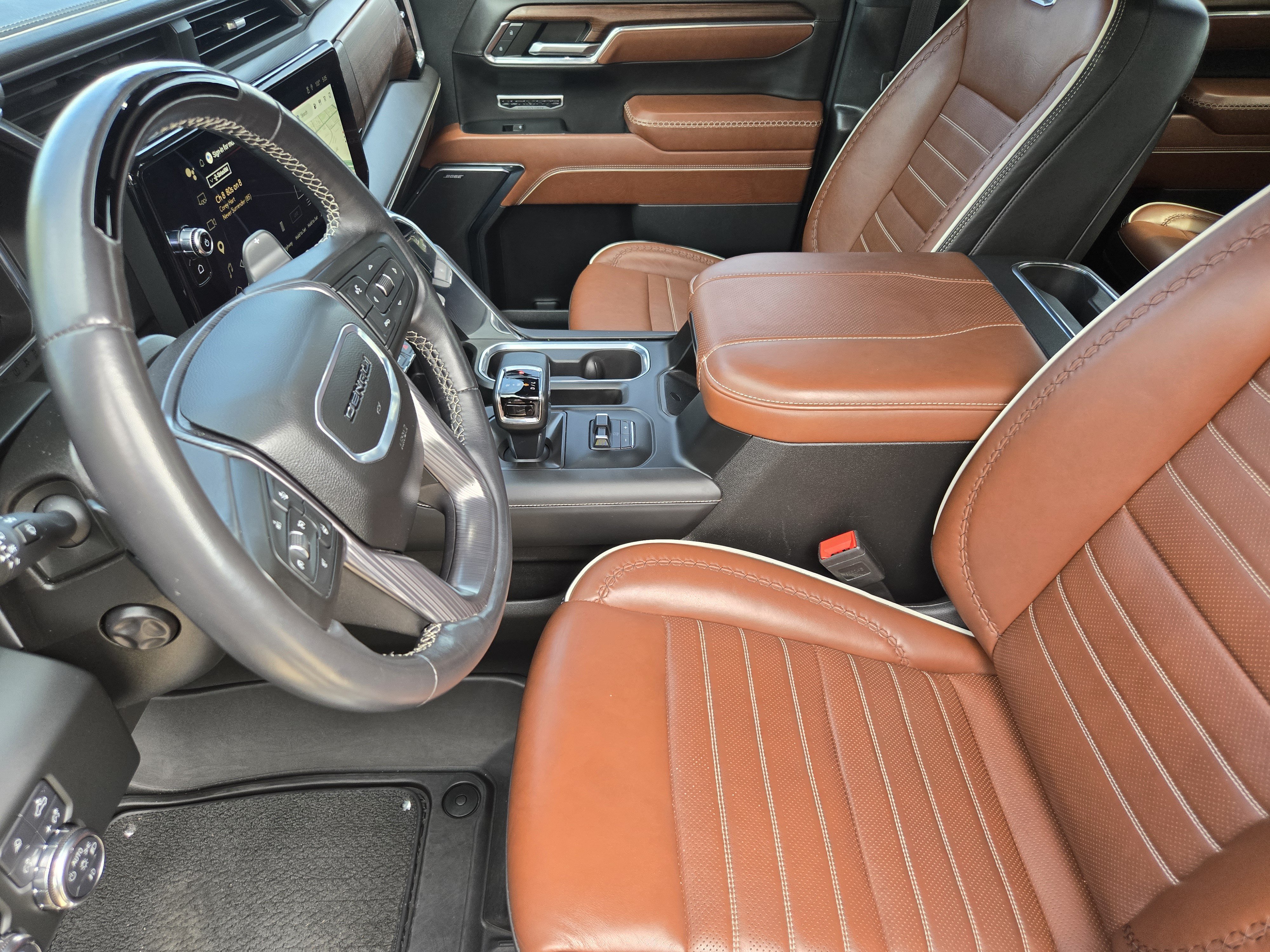 Used 2024 GMC Sierra 1500 Denali Ultimate AWD/4WD image 9
