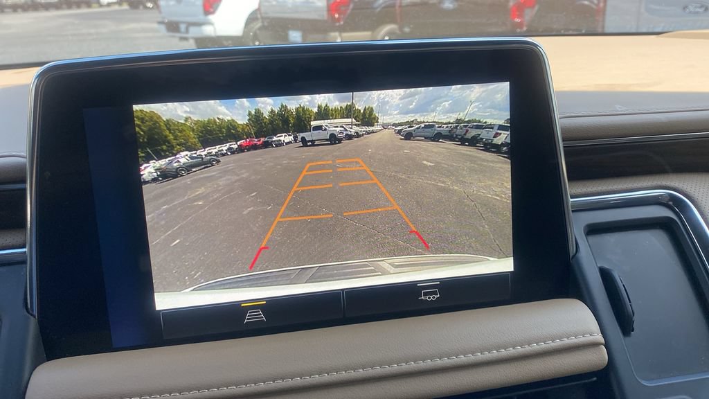 Used 2023 Chevrolet Tahoe Premier AWD/4WD image 24