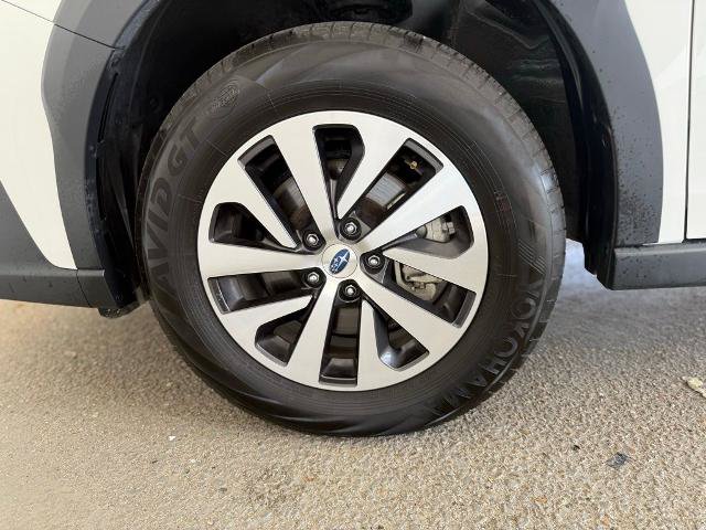 Used 2025 Subaru Outback Premium AWD/4WD image 28