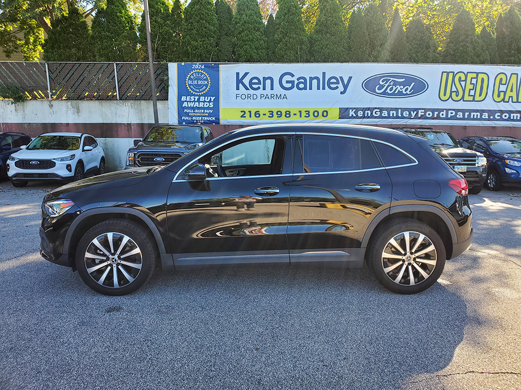 Used 2023 Mercedes-Benz GLA 250 w/ Premium Package image 10