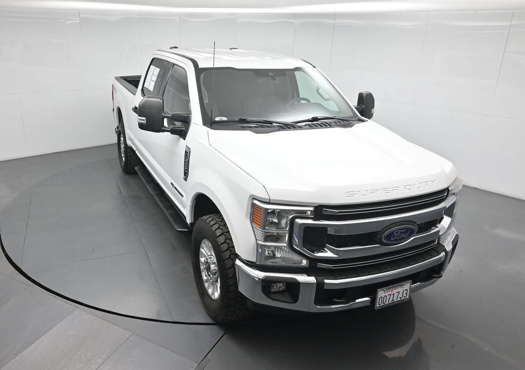 Certified 2022 Ford F250 XLT w/ XLT Value Package AWD/4WD image 35