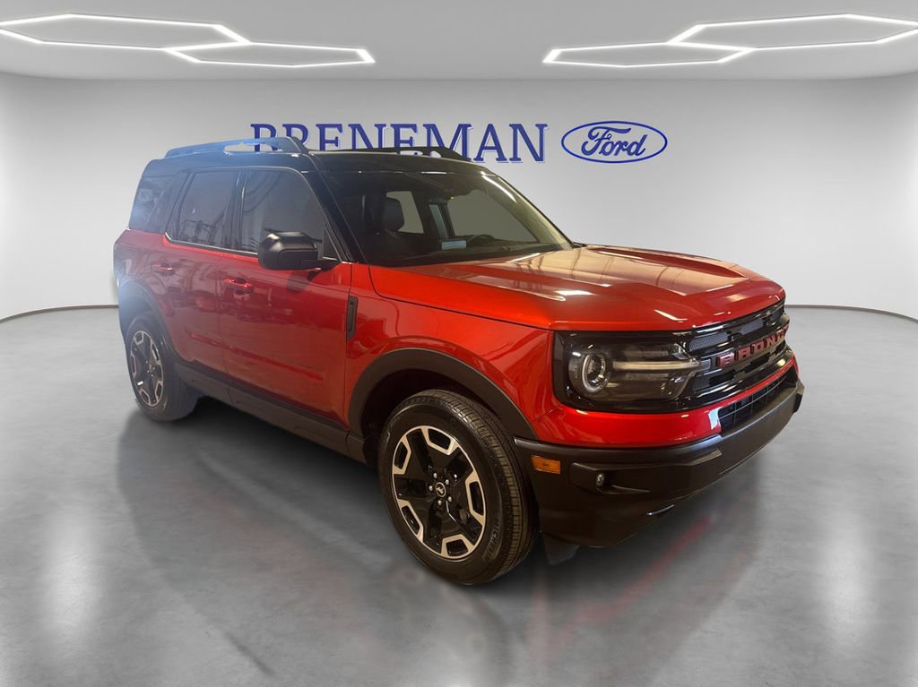 Certified 2024 Ford Bronco Sport Outer Banks AWD/4WD image 3