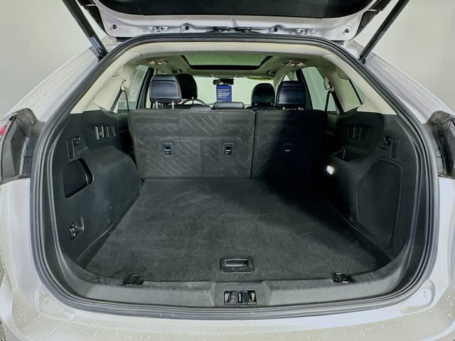 Certified 2018 Ford Edge Titanium w/ Equipment Group 301A image 34