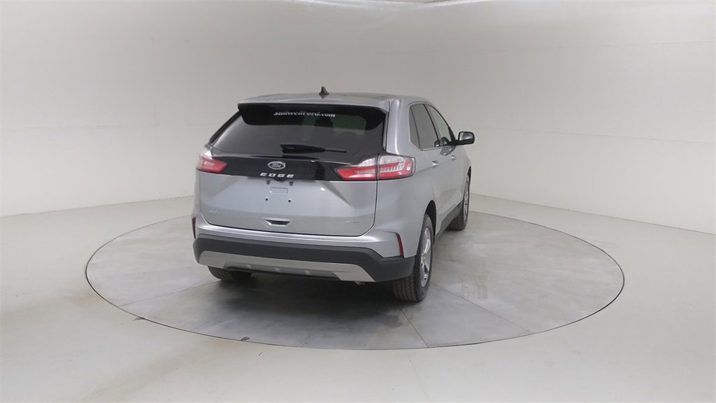 Certified 2022 Ford Edge SEL w/ Convenience Package image 15