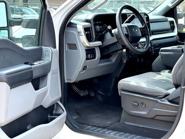 Certified 2024 Ford F250 XLT w/ FX4 Off-Road Package image 8