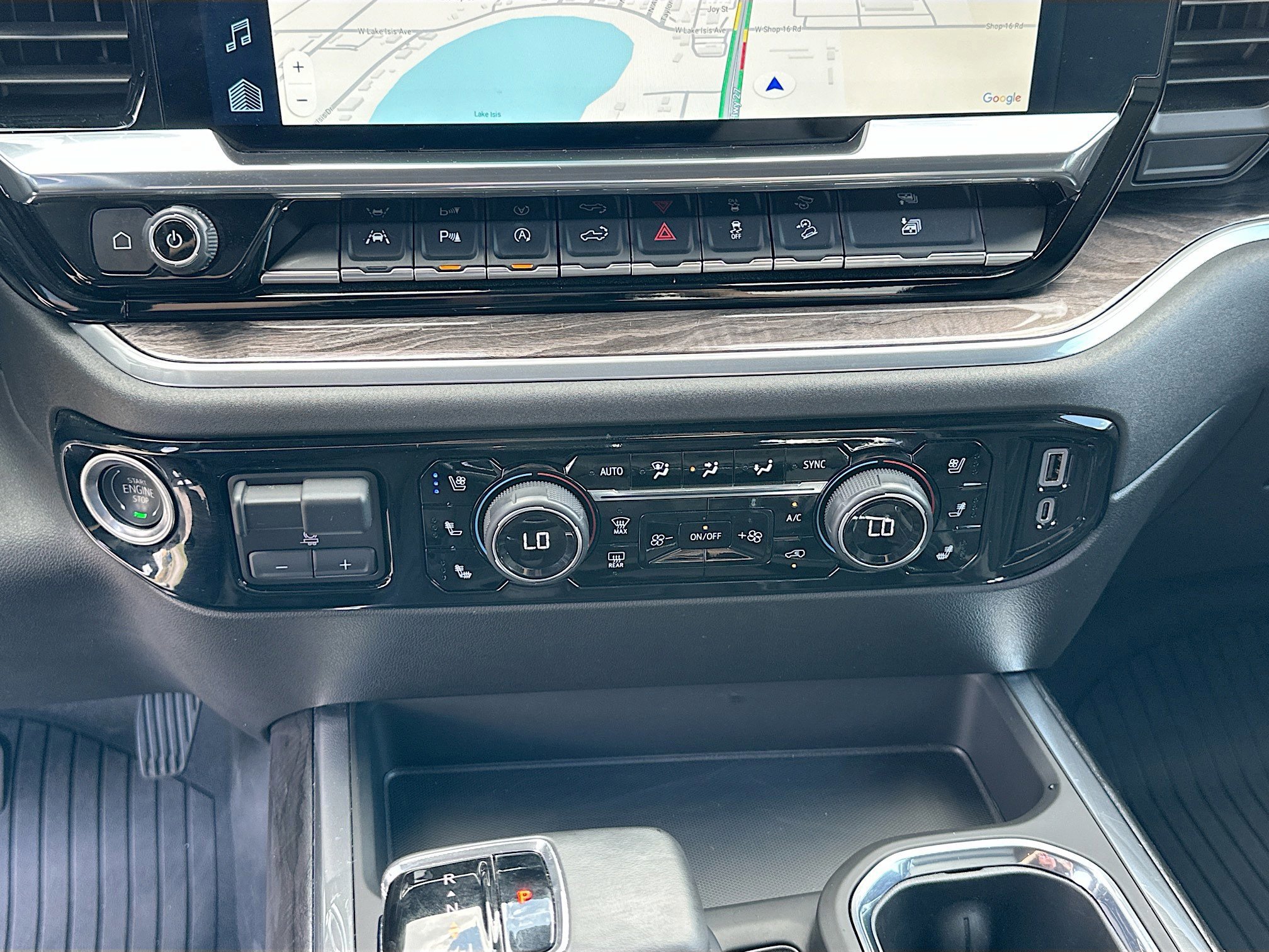 Used 2025 Chevrolet Silverado 1500 LTZ image 16