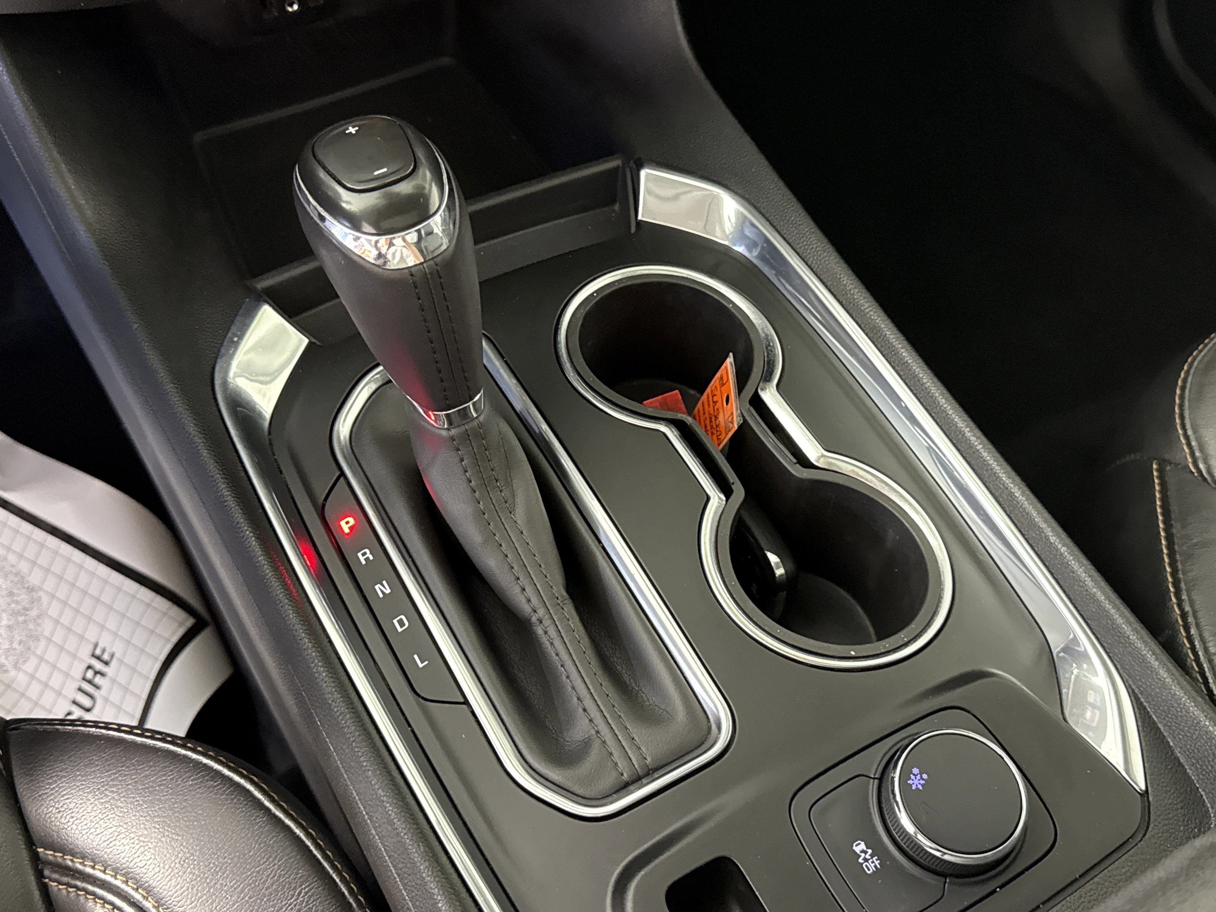 Used 2018 Chevrolet Traverse LT image 24