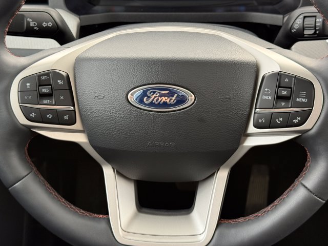 Certified 2026 Ford Explorer Active w/ Active Comfort Package AWD/4WD image 31