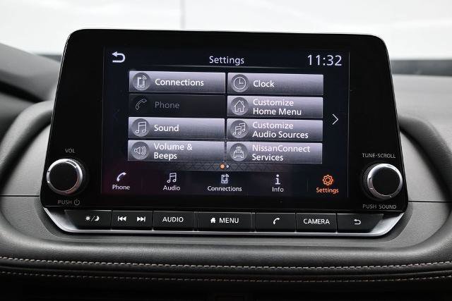 Used 2025 Nissan Rogue SV AWD/4WD image 40