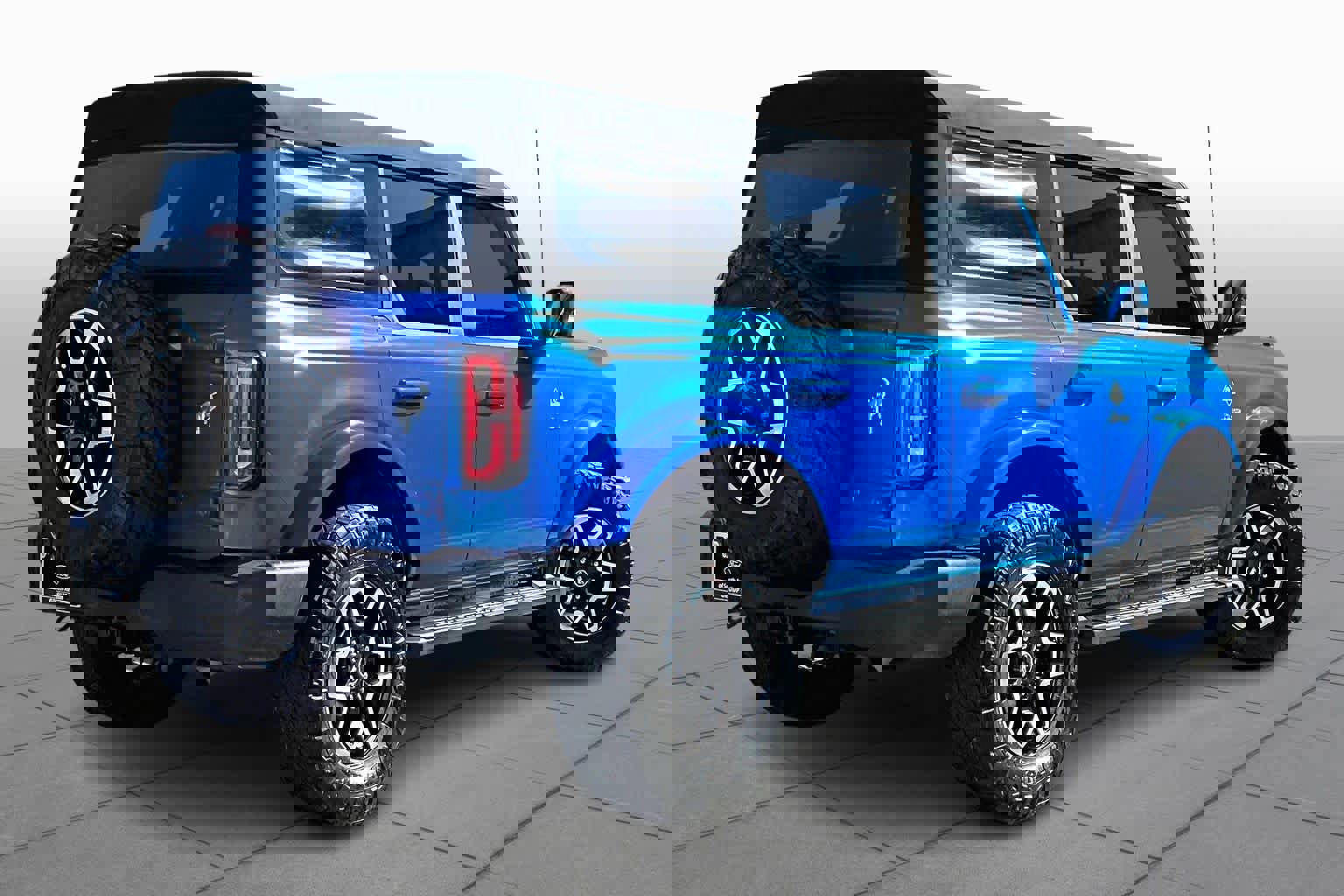 Certified 2021 Ford Bronco Outer Banks image 3