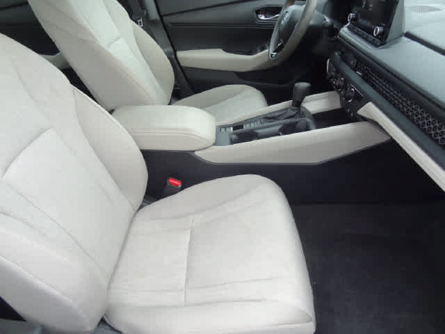 Used 2023 Honda Accord LX image 12