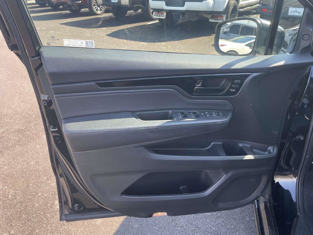 Used 2022 Honda Odyssey Touring image 15