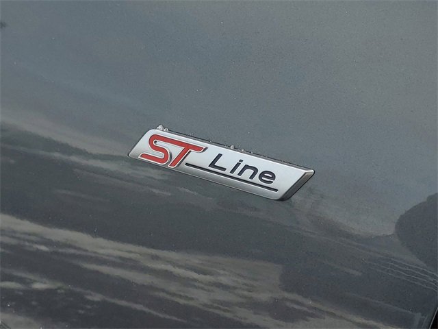 Certified 2025 Ford Escape ST-Line w/ Tech Pack #1 image 6