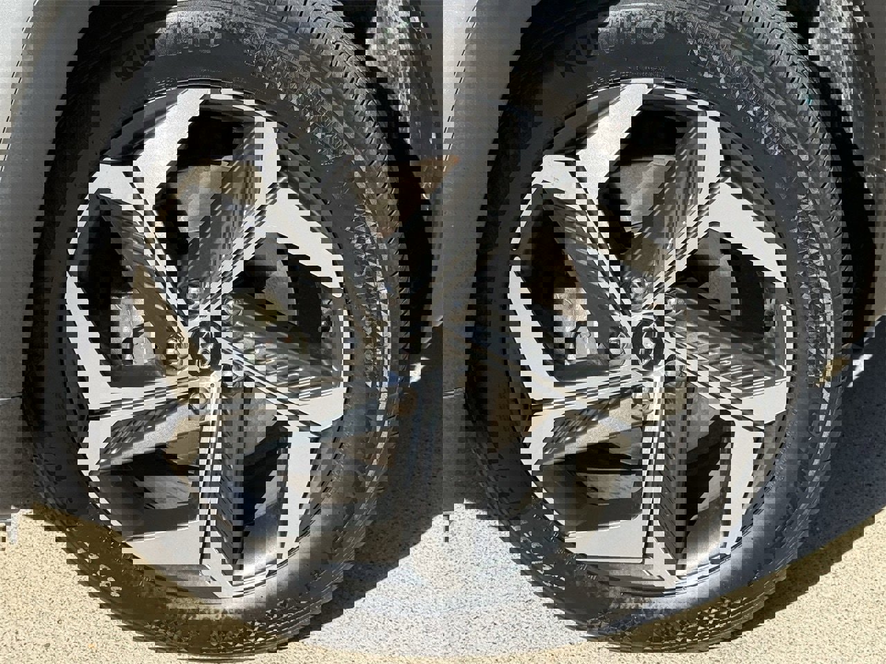 Used 2022 Hyundai Tucson Limited image 9