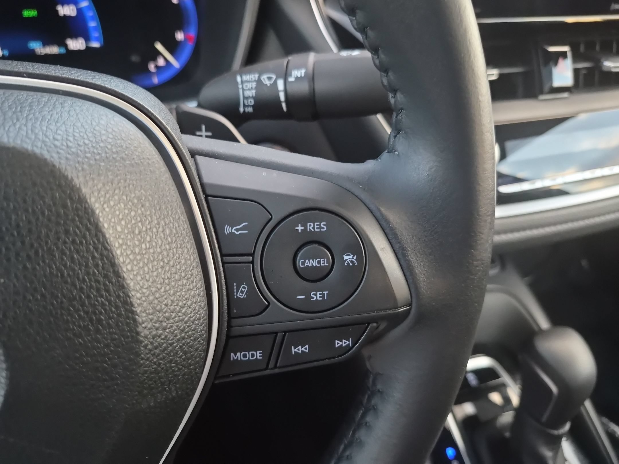 Used 2021 Toyota Corolla XSE FWD image 19