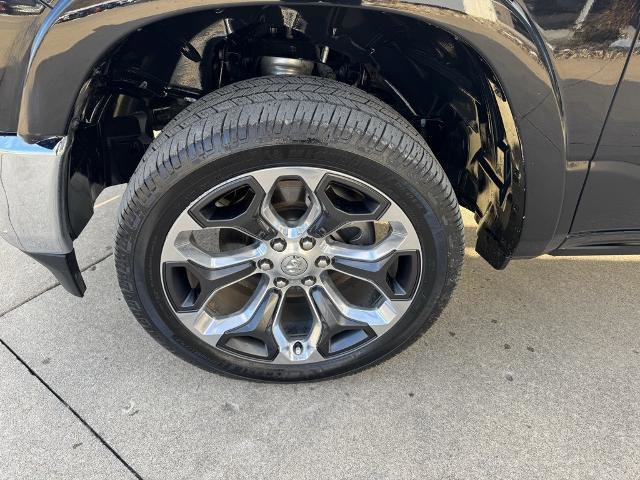 Used 2022 RAM 1500 Limited image 11