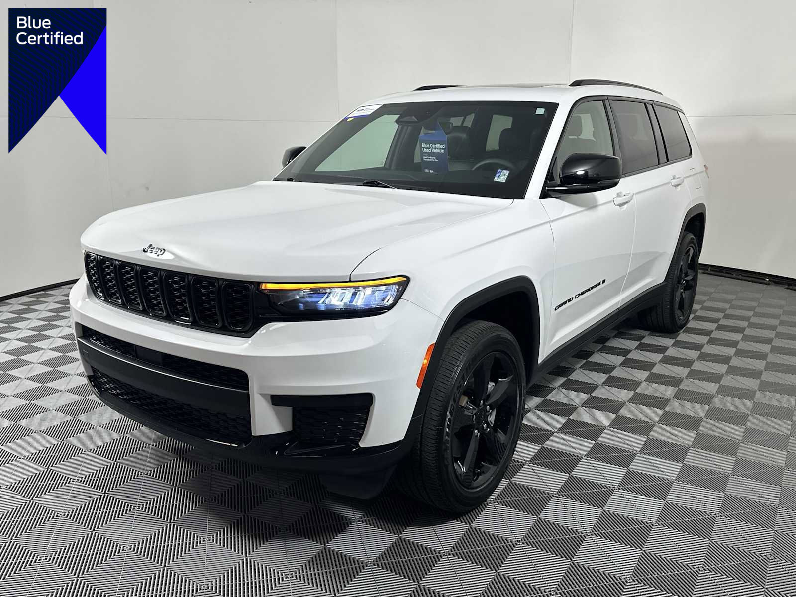 Used 2023 Jeep Grand Cherokee L Altitude