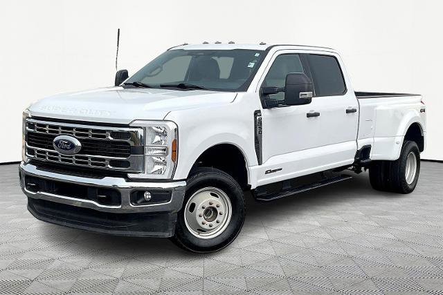 Certified 2024 Ford F350 XLT image 2
