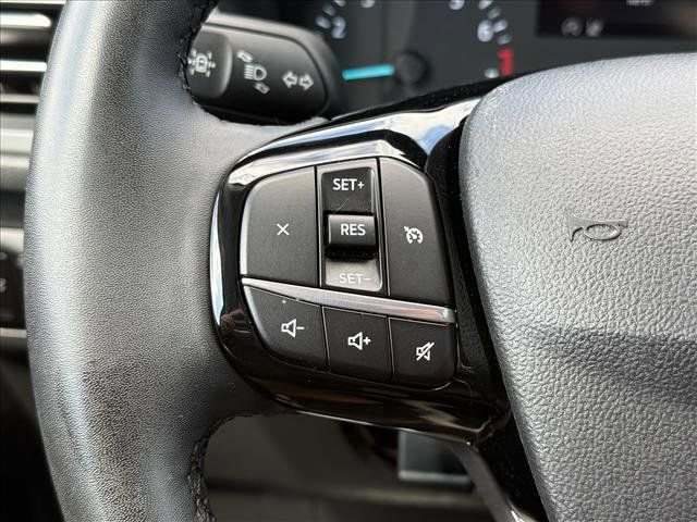 Certified 2022 Ford Escape SEL image 18
