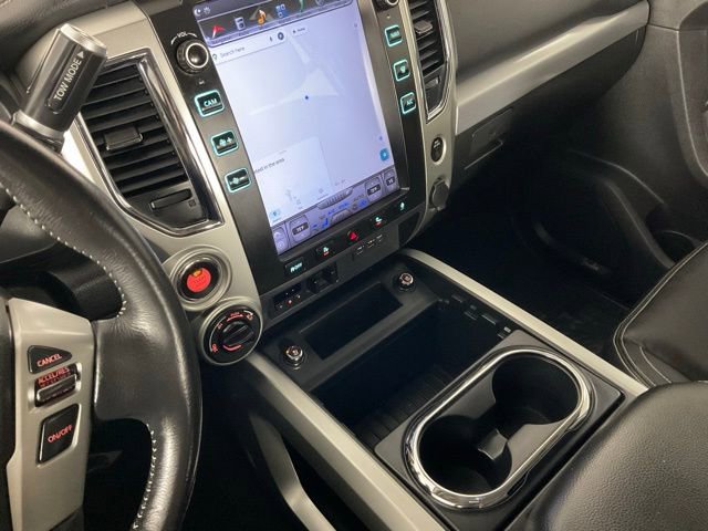 Used 2019 Nissan Titan PRO-4X w/ Pro-4x Convenience Package image 18